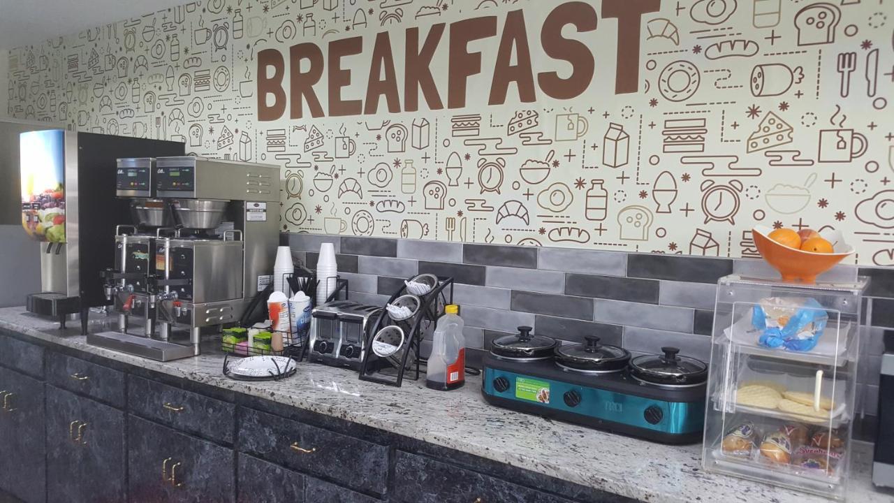 Econo Lodge Oak Grove-Blue Springs Екстер'єр фото