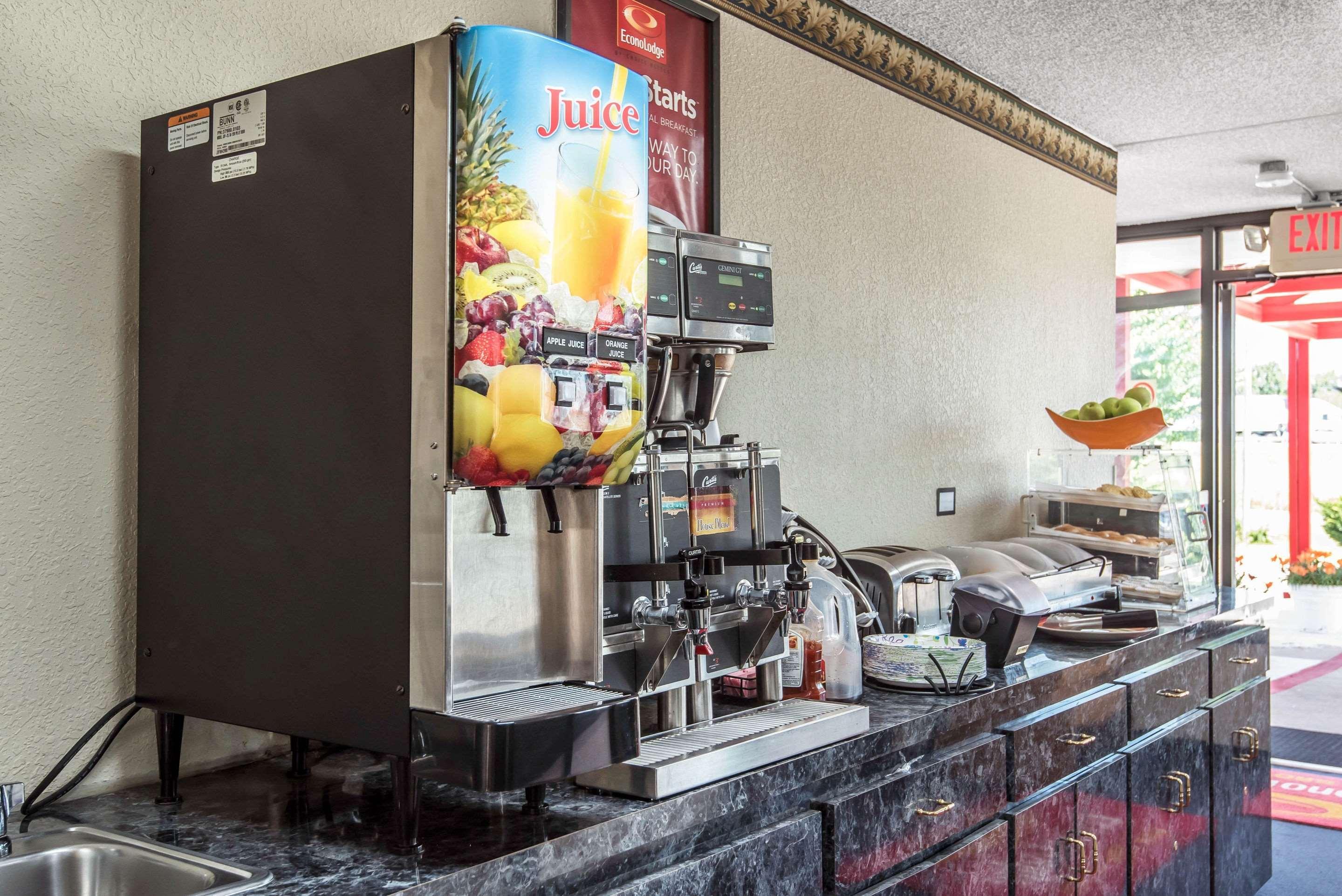 Econo Lodge Oak Grove-Blue Springs Екстер'єр фото