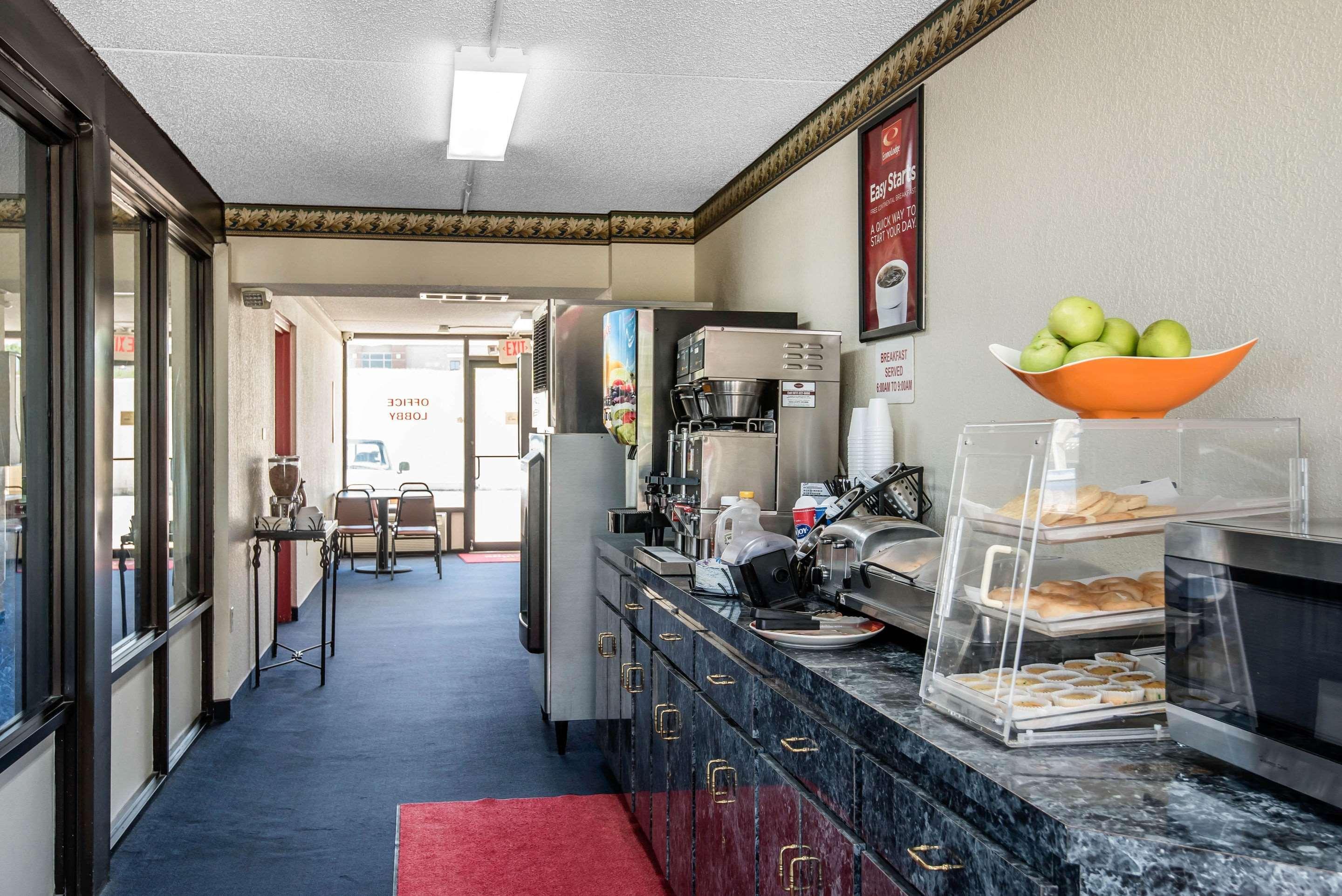 Econo Lodge Oak Grove-Blue Springs Екстер'єр фото