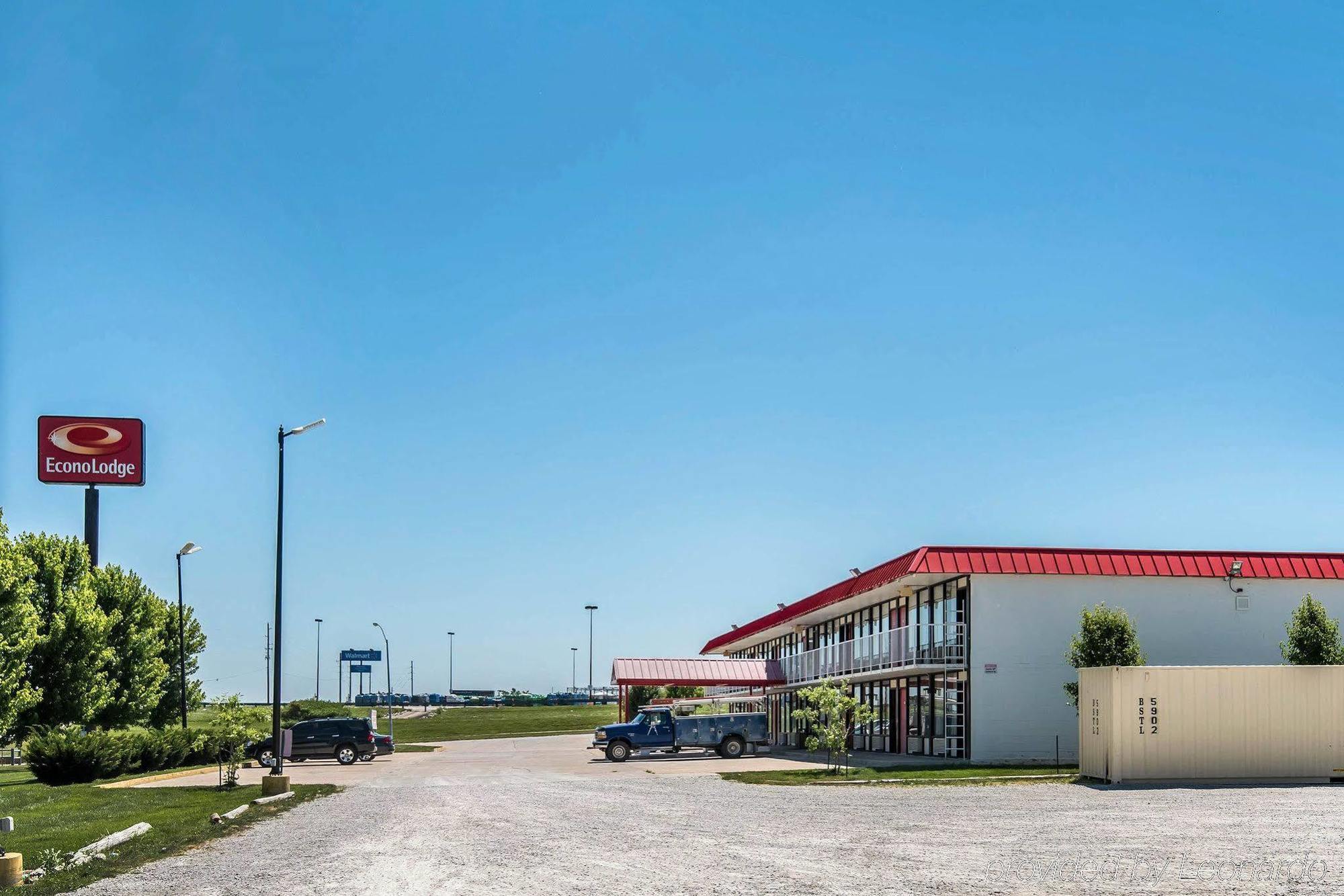 Econo Lodge Oak Grove-Blue Springs Екстер'єр фото